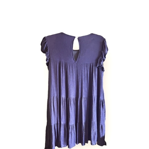 Juniors Medium‎ | Altar'd State | Short Sleeve - Picture 3 of 3